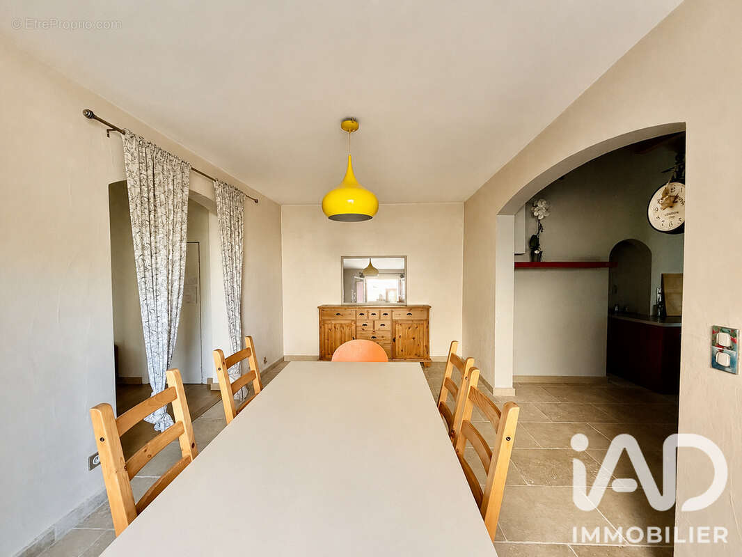 Maison 190 m² à Brugairolles  - photo 6