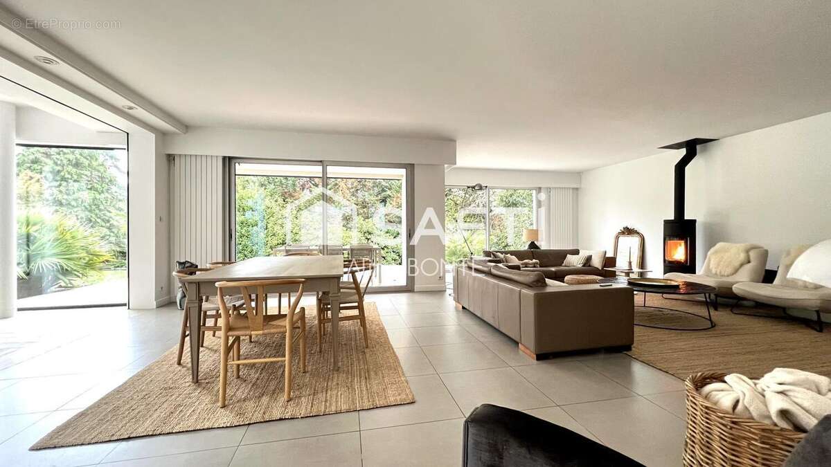 Photo 5 - Maison à SOISY-SUR-SEINE