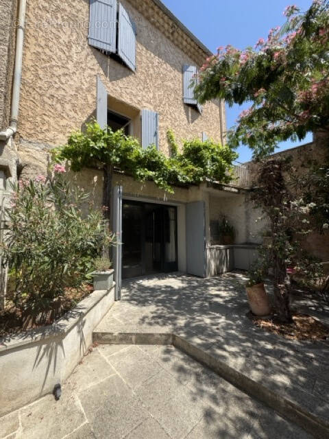 Maison à EGUILLES