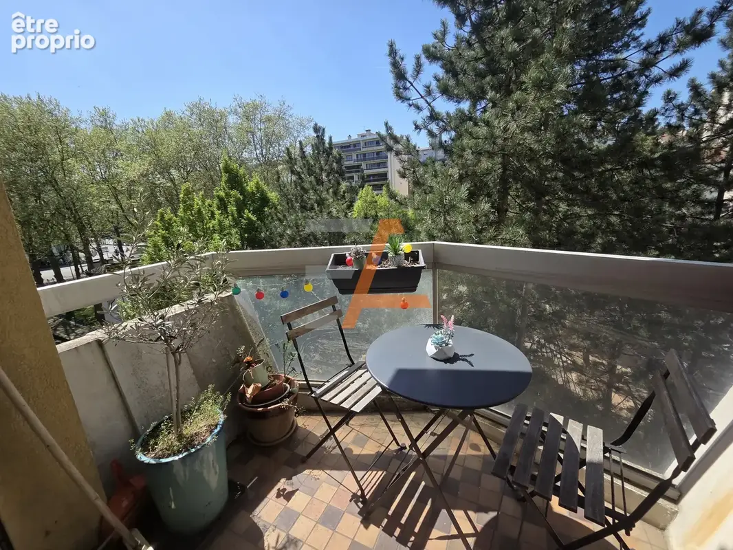 Appartement à SAINT-ETIENNE