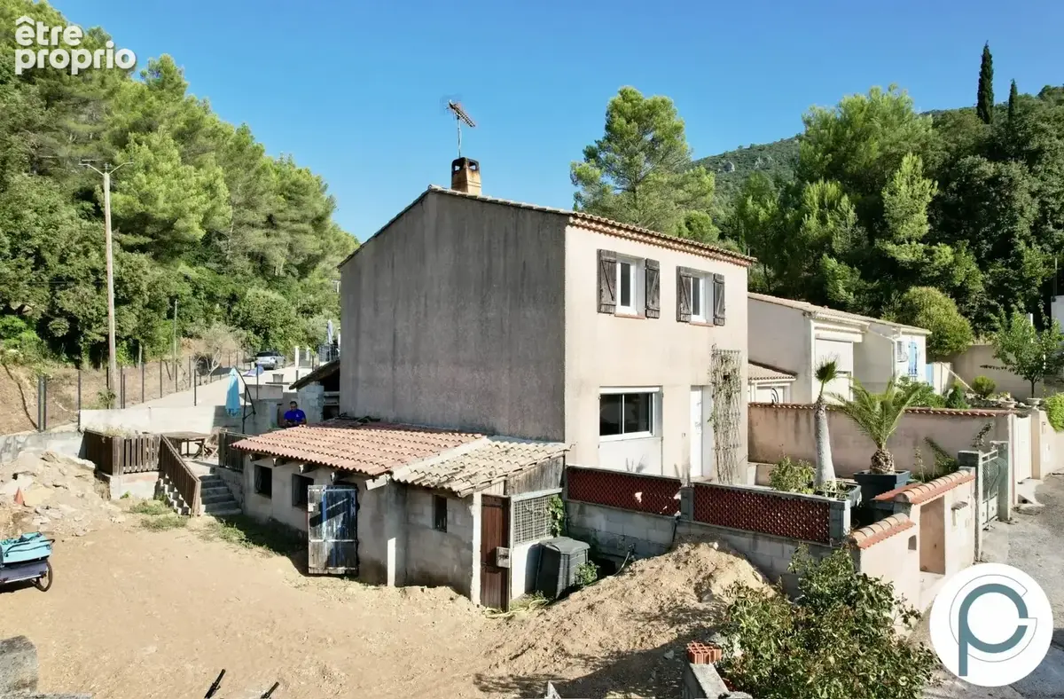 SIGNES - Maison T5 de 117m2 - photo 16