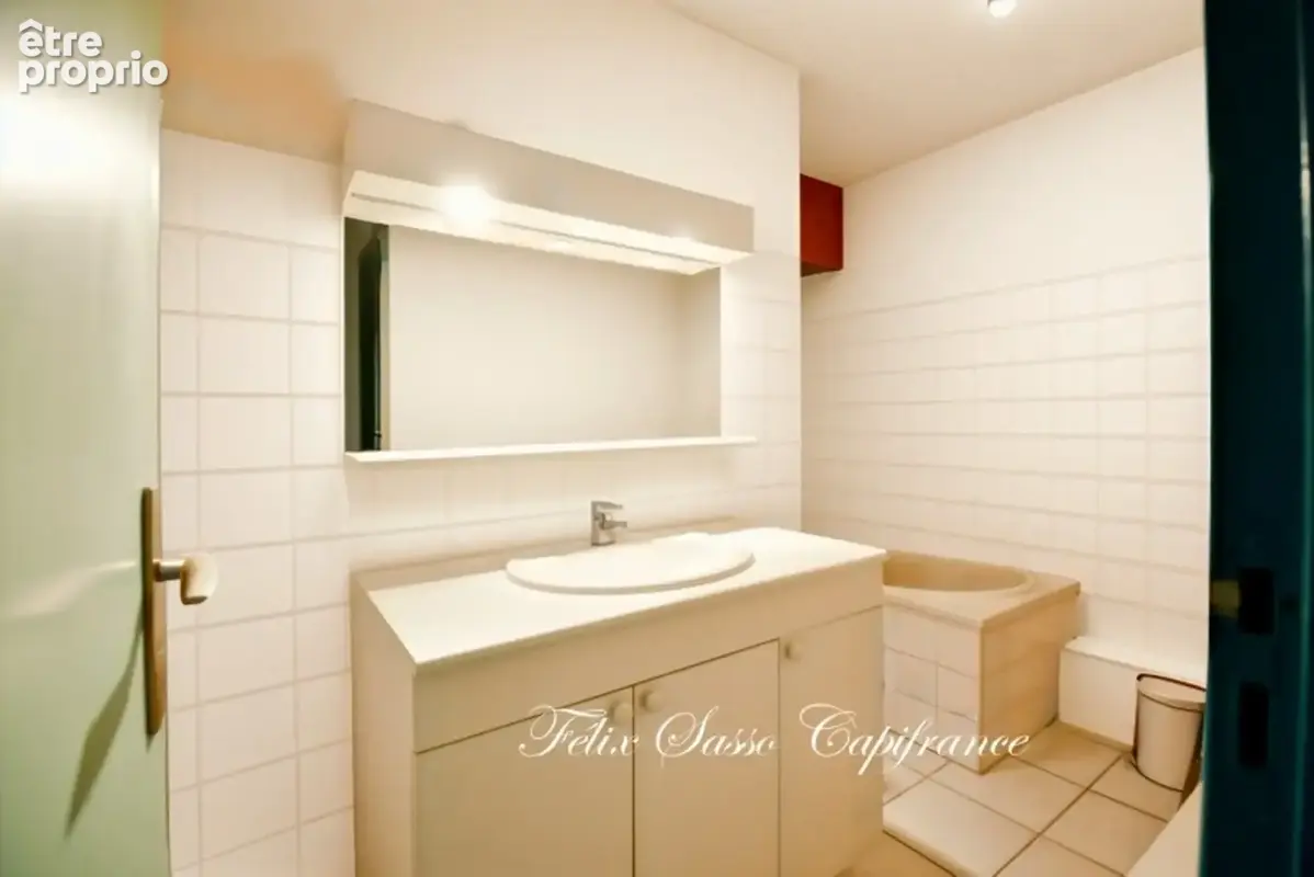 LUZ-SAINT-SAUVEUR (65), en exclusitivé, bel appartement duplex T4 au coeur du village ! - photo 10