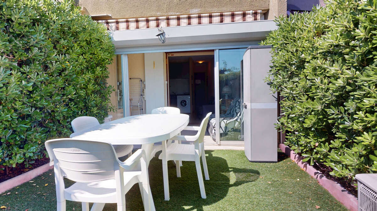 Appartement à VILLENEUVE-LOUBET