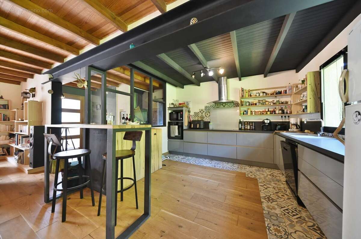Maison à UZES