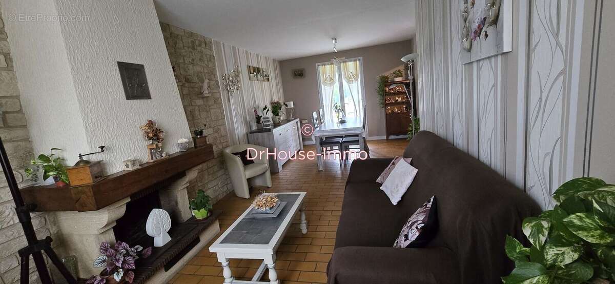 Maison à TERCE