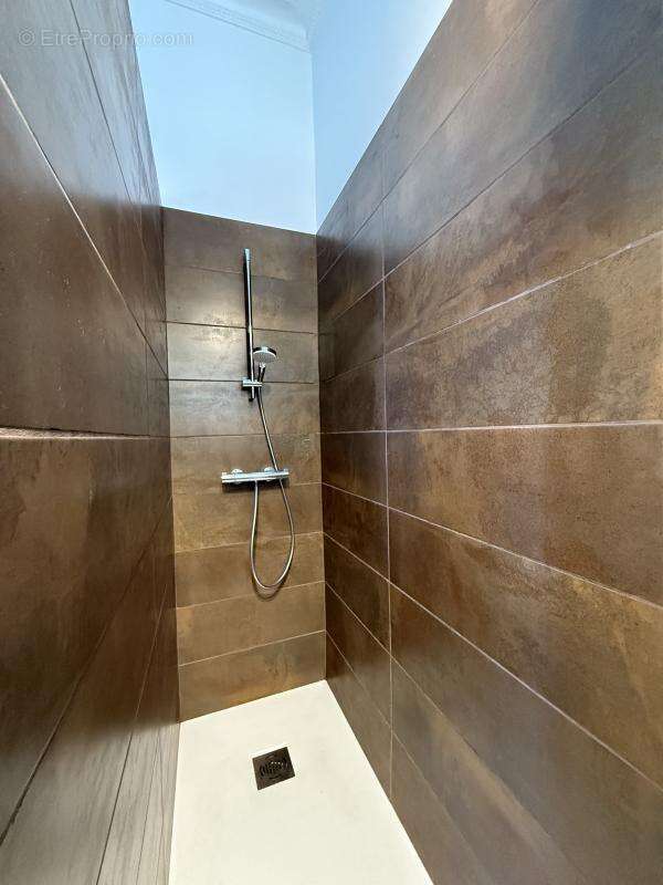 Maison à LEZIGNAN-CORBIERES