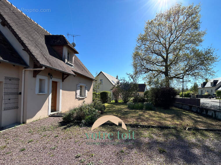 Maison à PONT-L'EVEQUE