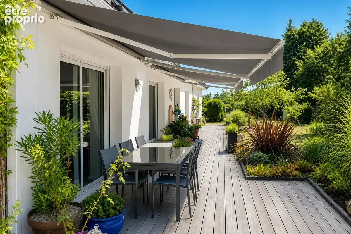 Maison de 7 pièces de 233 m² à La Chapelle-sur-Erdre - photo 11