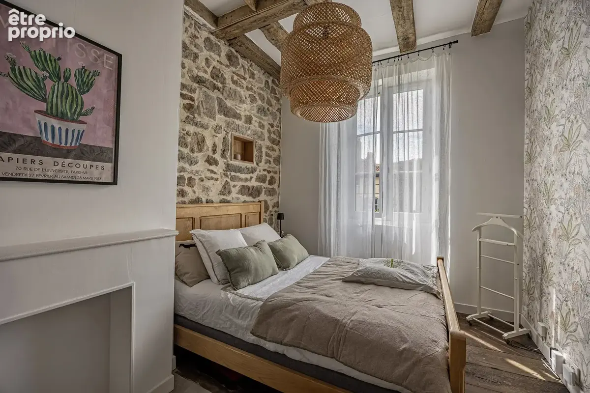 Magnifique propriété rénovée de 3 chambres au cœur de la ville médiévale de Figeac ! - photo 8