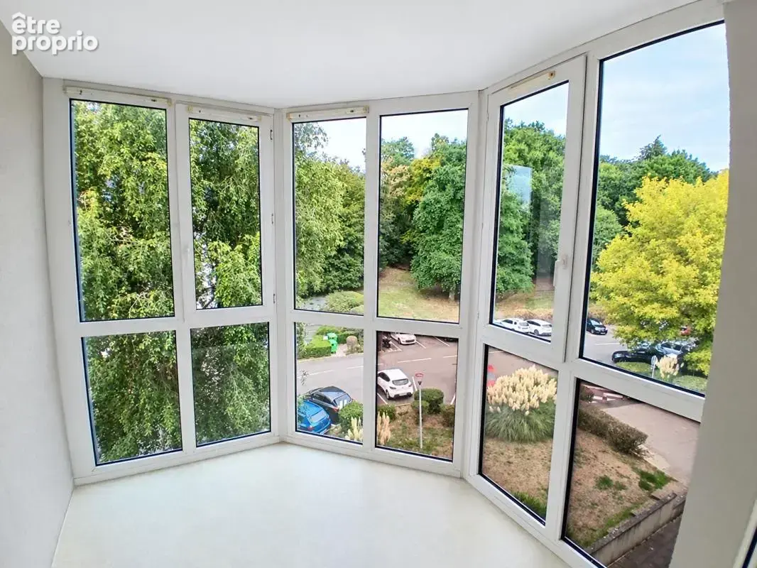 Appartement T4 Gazonfier dans résidence calme - photo 1