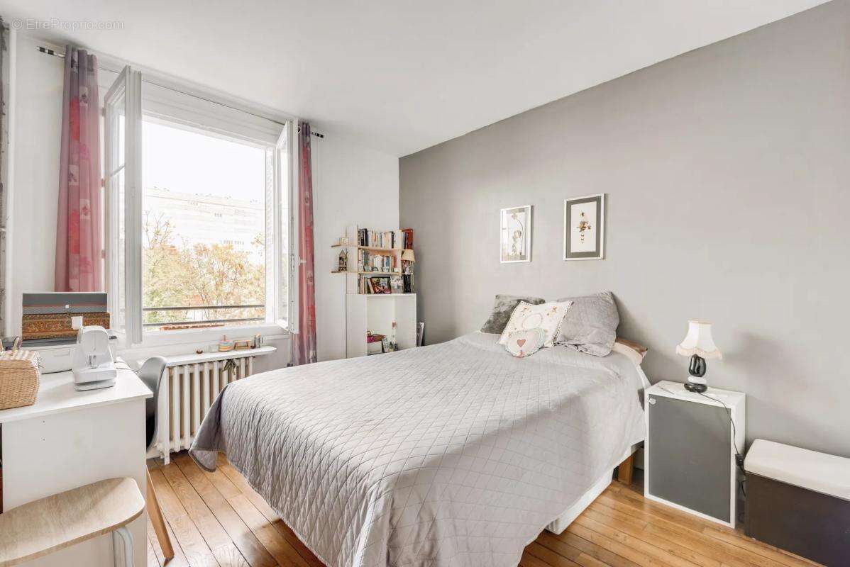 Appartement à GENNEVILLIERS