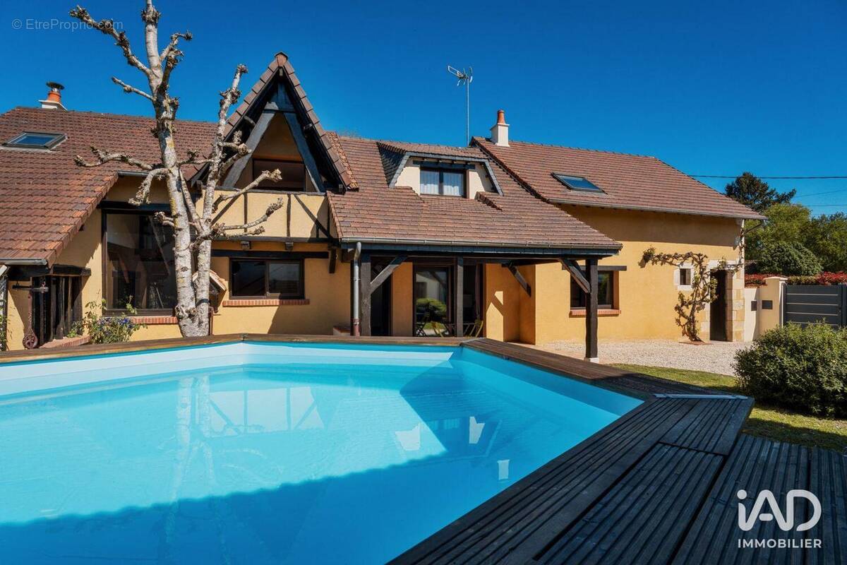 Photo 1 - Maison à COSNE-COURS-SUR-LOIRE