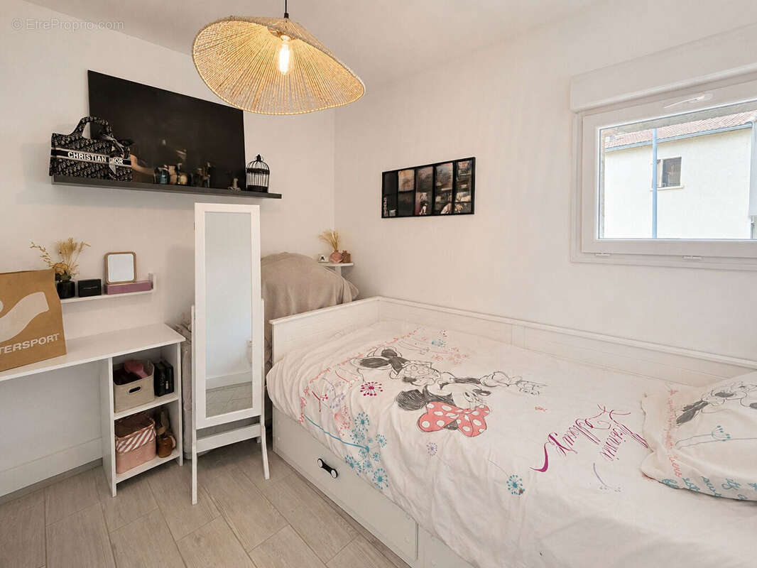 En exclusivité  T2 bis de 50 m² avec extérieur privatif d'environ 200 m² - photo 6
