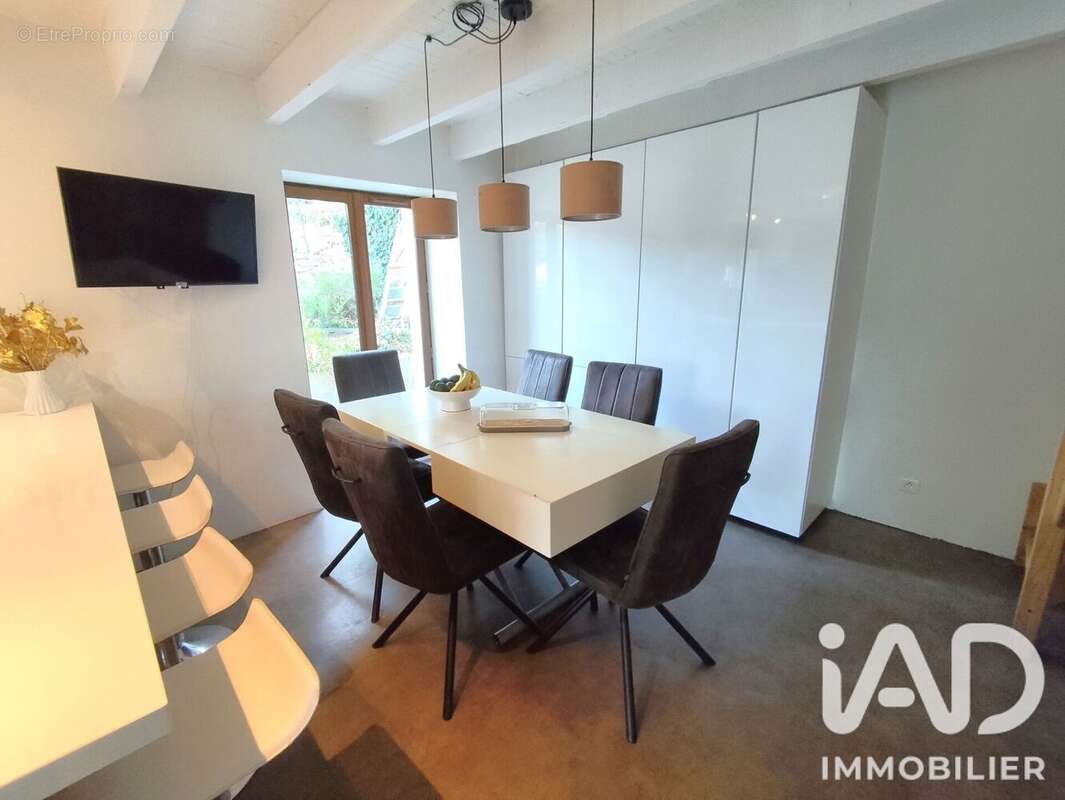 Maison 104 m² à Inzinzac-Lochrist  - photo 2