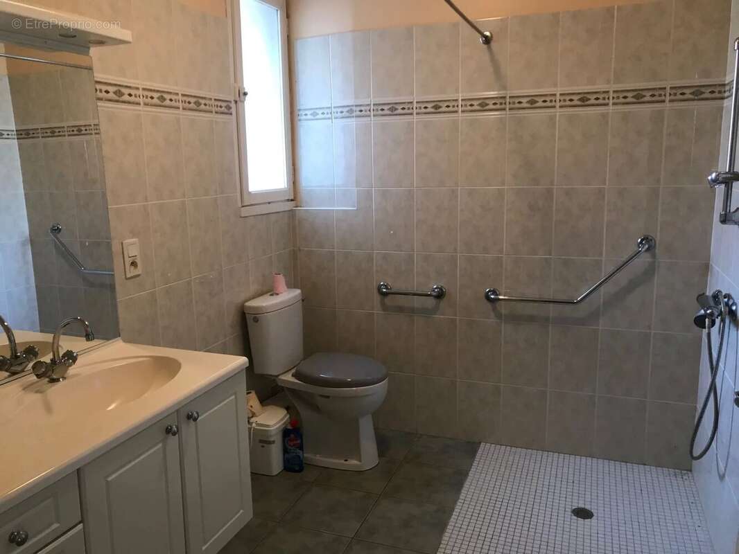 Maison et dépendances aux portes de Bressuire - photo 6