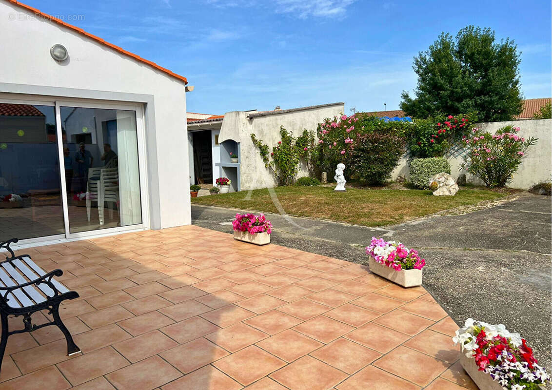 Maison à BEAUVOIR-SUR-MER