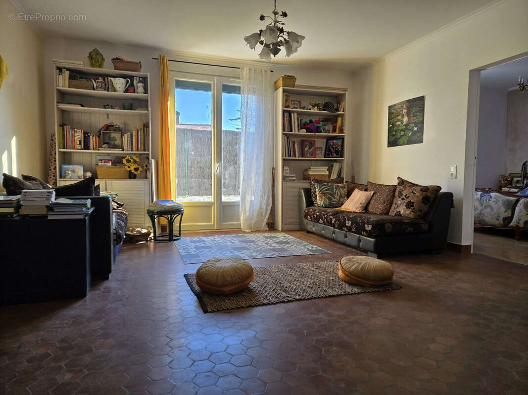 Maison à VILLAMBLARD