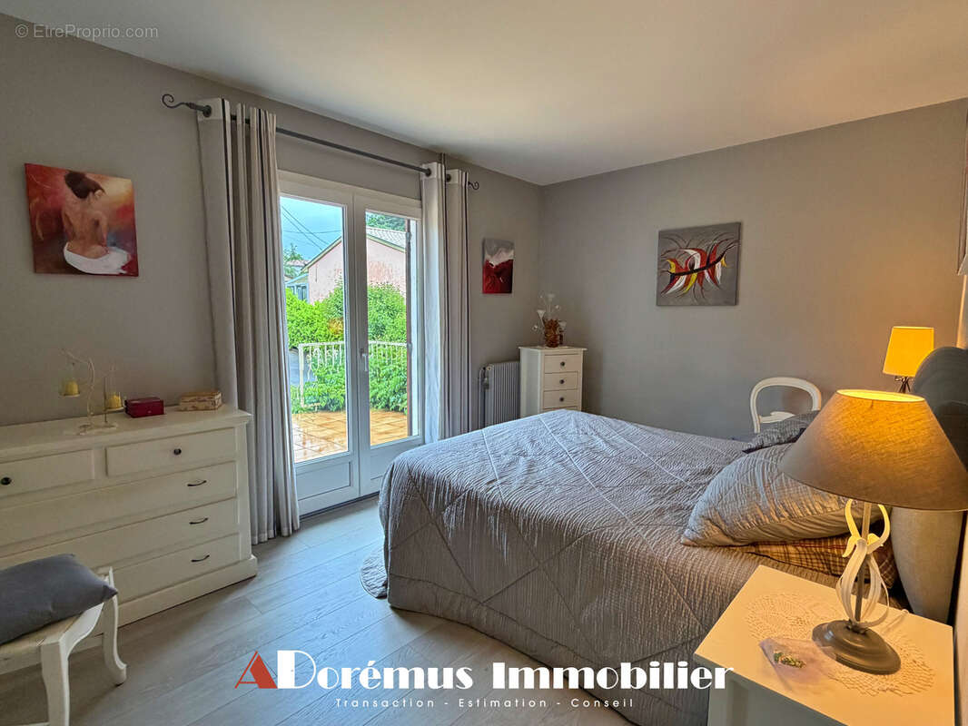Maison à QUINSAC