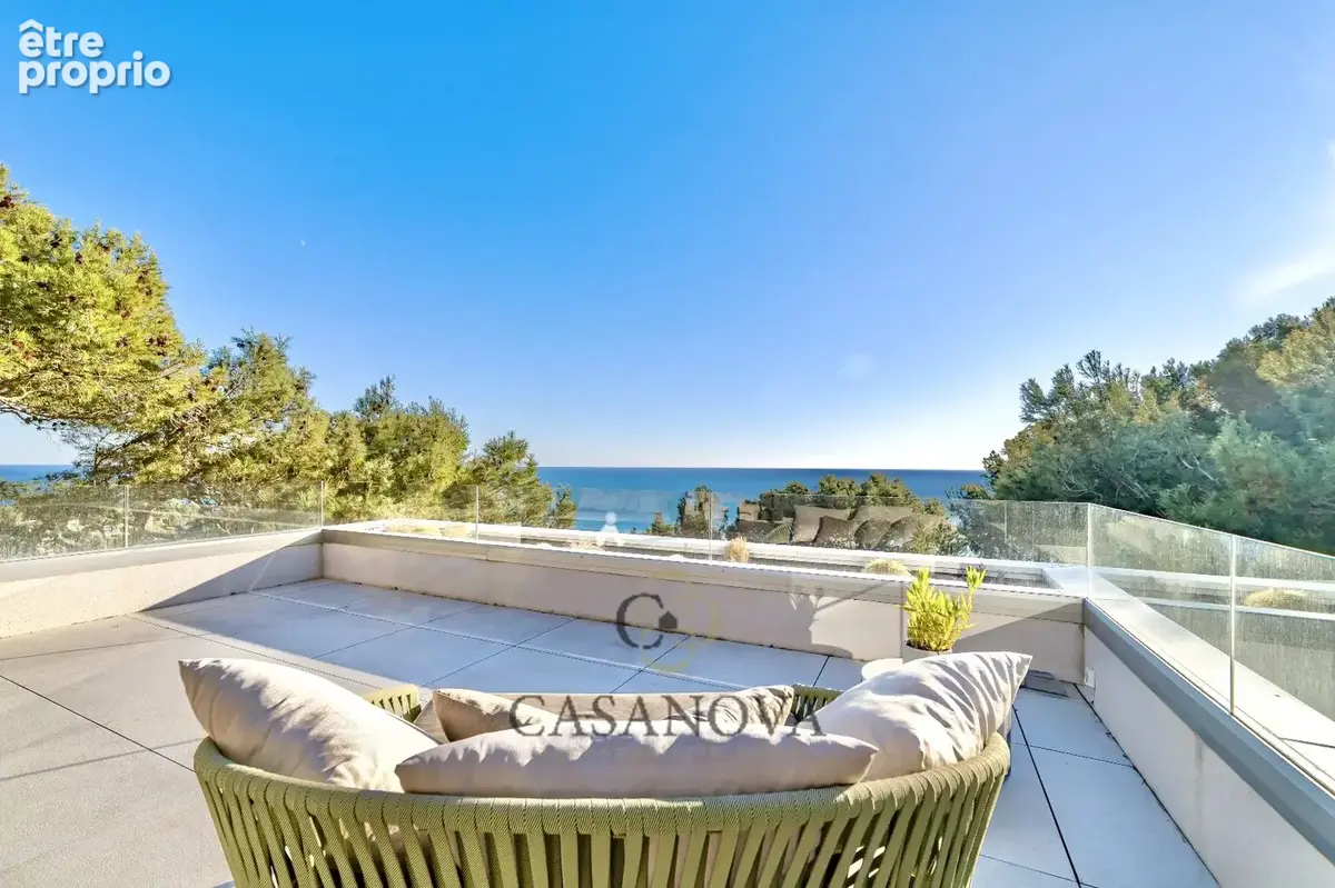Villa contemporaine vue mer avec piscine et appartement indépendant à Sète Mont Saint-Clair - photo 12