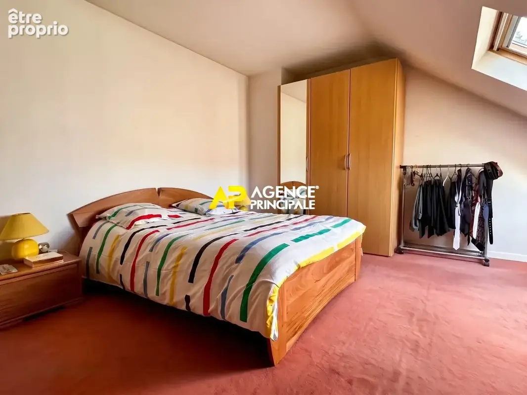 Sartrouville - Le Fresnay Vieux Pays - Appartement 4 pièces 96.49 m2 - photo 7