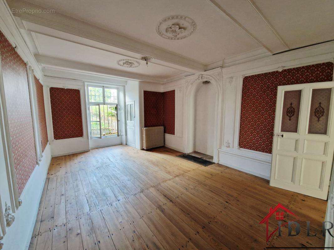 Maison à BOURBONNE-LES-BAINS