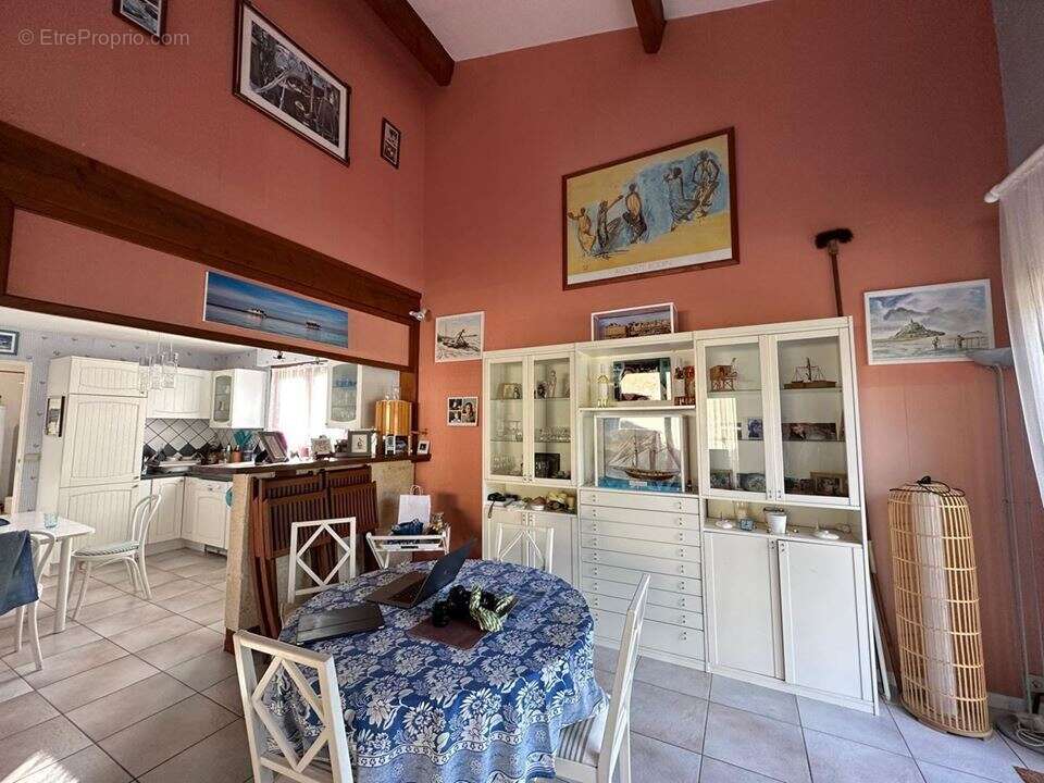 Maison à GRAYAN-ET-L'HOPITAL