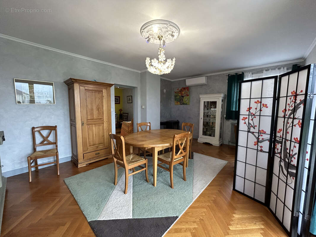 Maison à VERDUN-SUR-LE-DOUBS