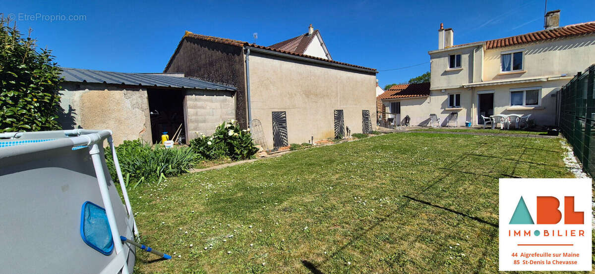 Maison à LA COPECHAGNIERE