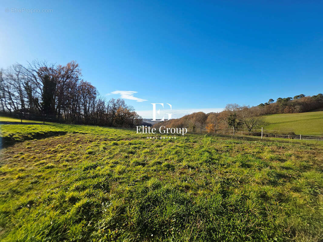 Maison à SAINT-GERMAIN-DE-BELVES
