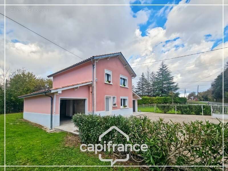 Maison à CASTELCULIER