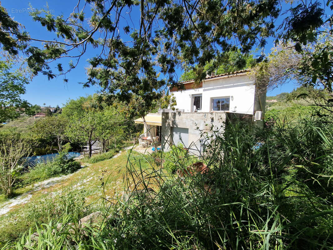Maison à BIOT
