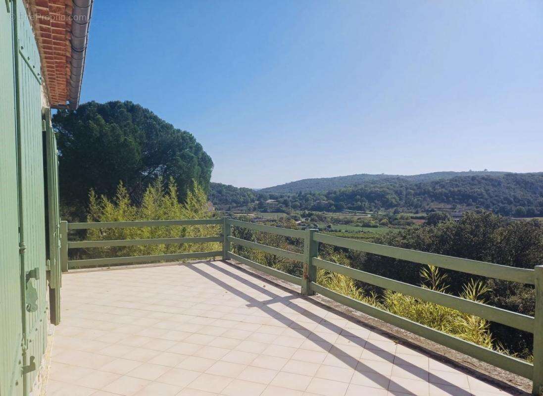 Maison à GOUDARGUES