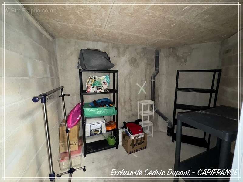 Appartement à VAUJOURS