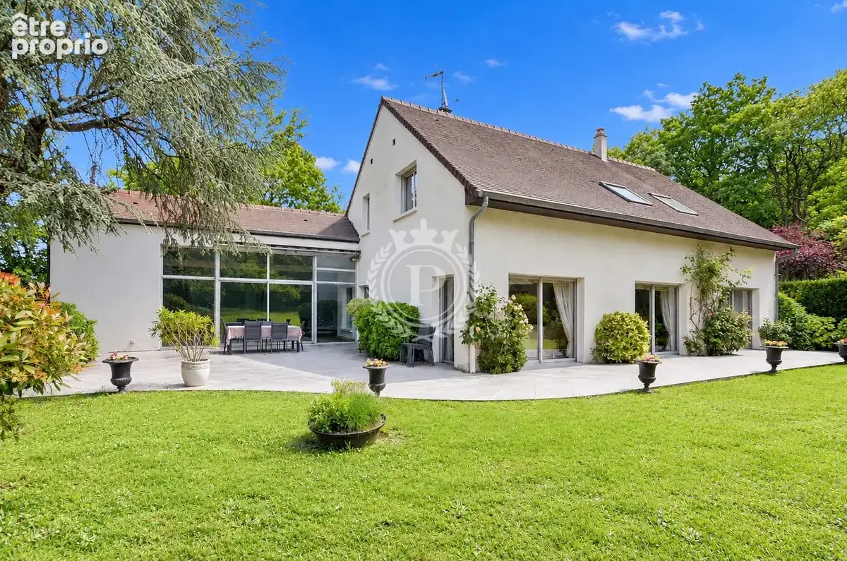 Maison 10 pièces 382 m² à vendre à Piscop (95350) - photo 1