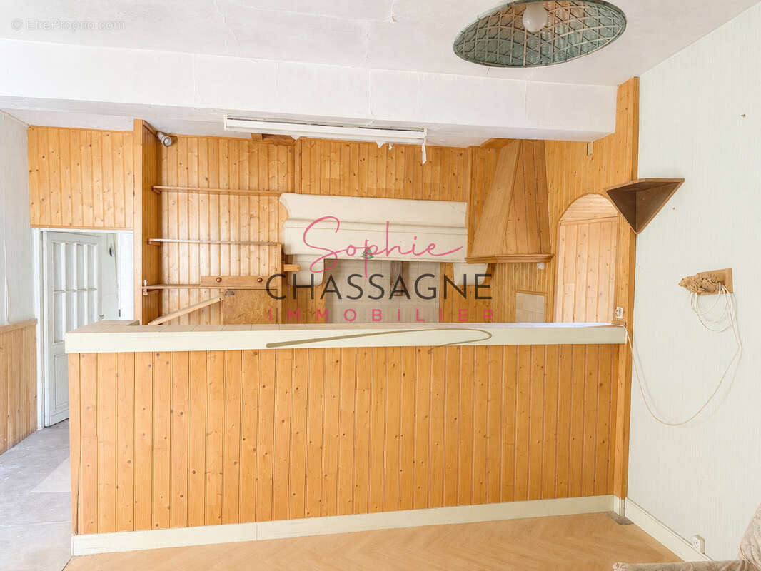 A 10 min de Branne, ensemble immobilier comprenant 3 maisons mitoyennes et une grange indépendante - photo 6