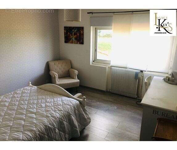 Maison à AMBARES-ET-LAGRAVE