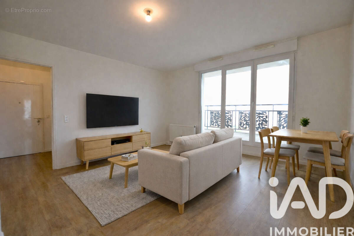 Photo 4 - Appartement à POISSY