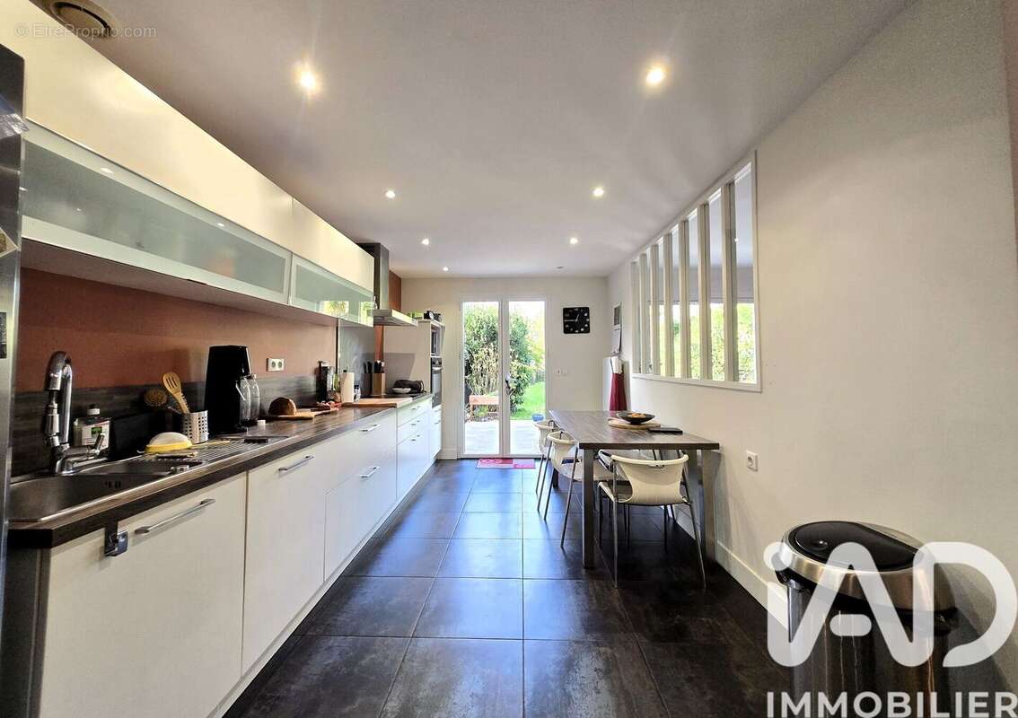 Maison 194 m² à Rennes  - photo 6