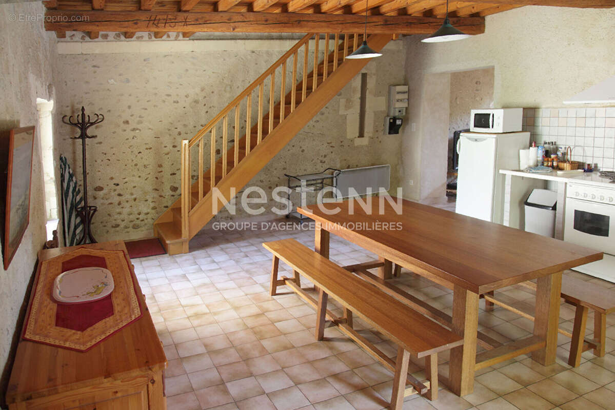 Maison à SAINT-MARTIN-DE-CRAU