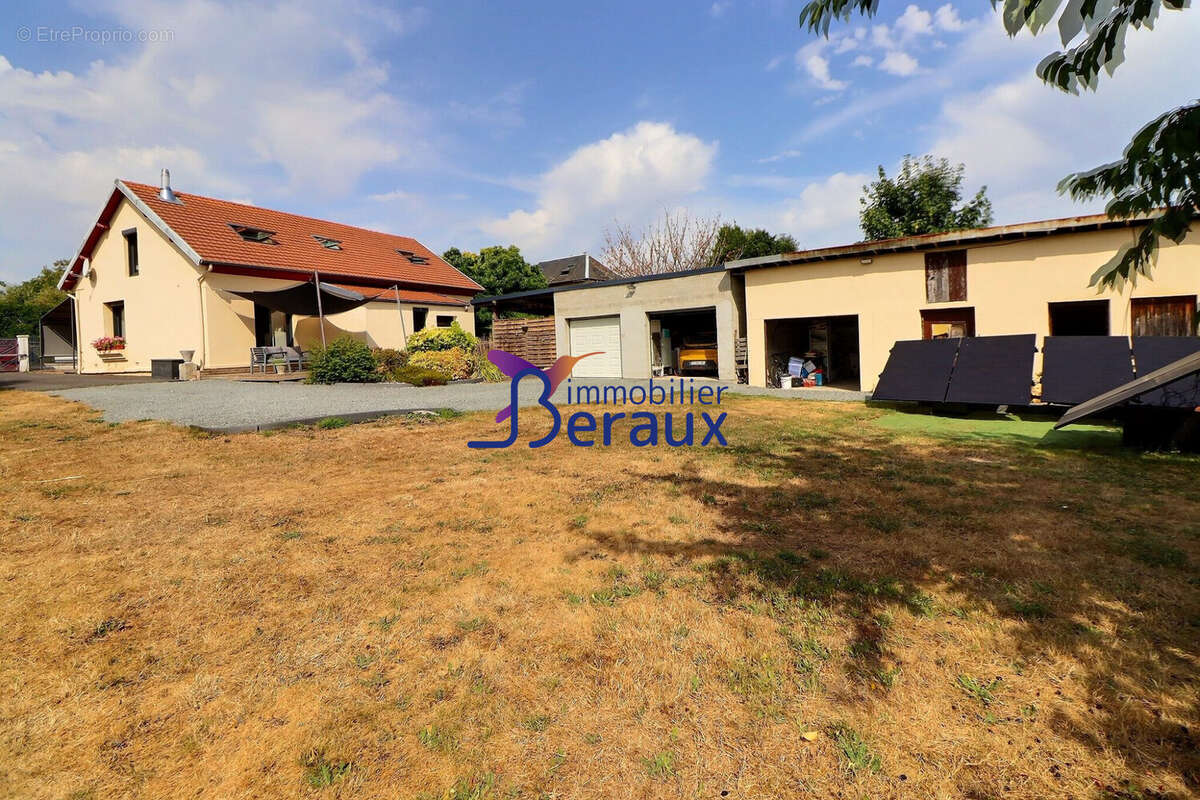 Maison 124 m² à Yainville  - photo 2