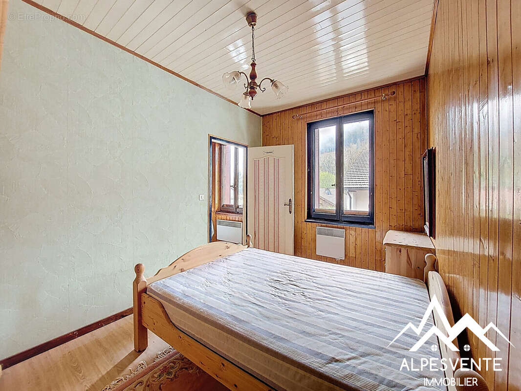 Appartement à LULLIN