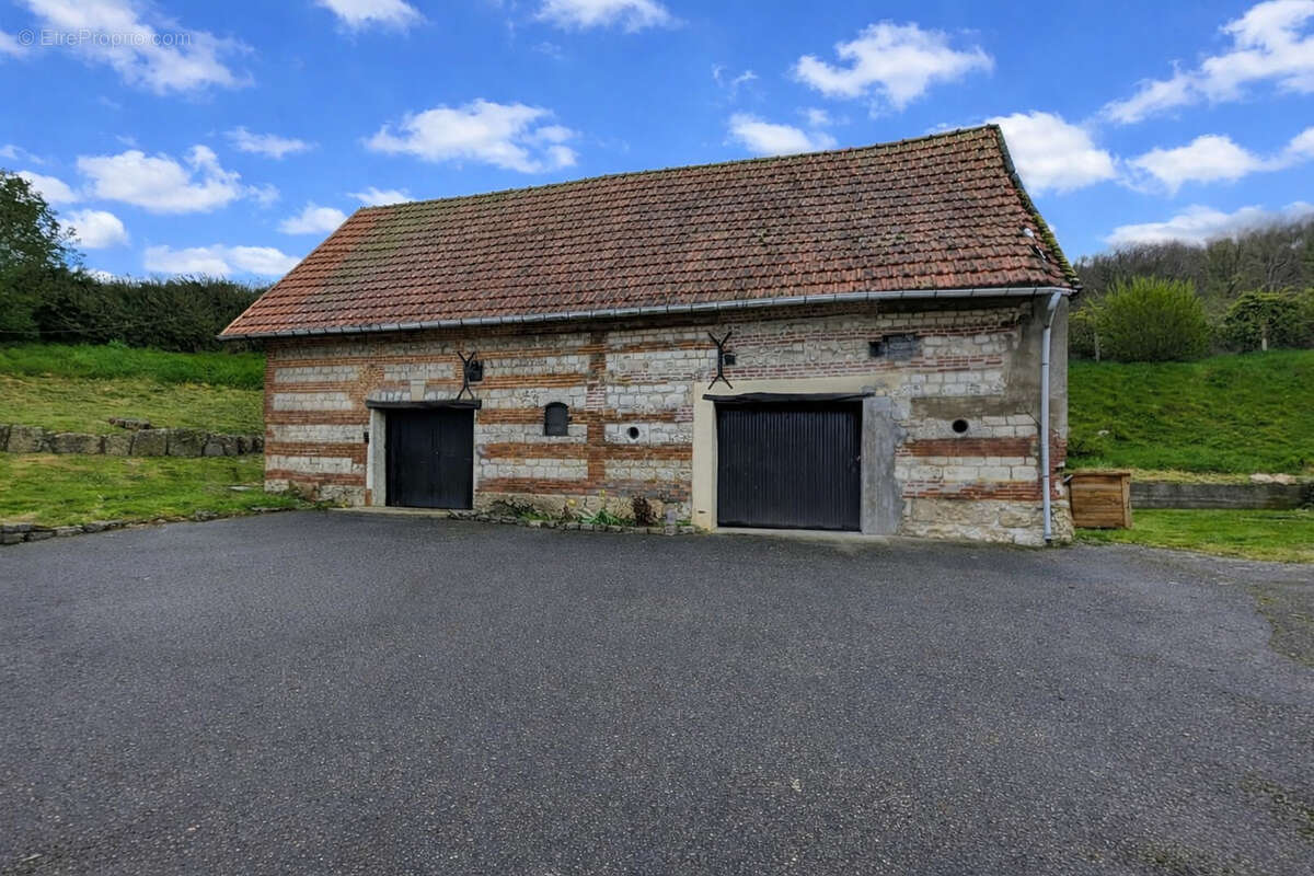 Maison à LILLEBONNE