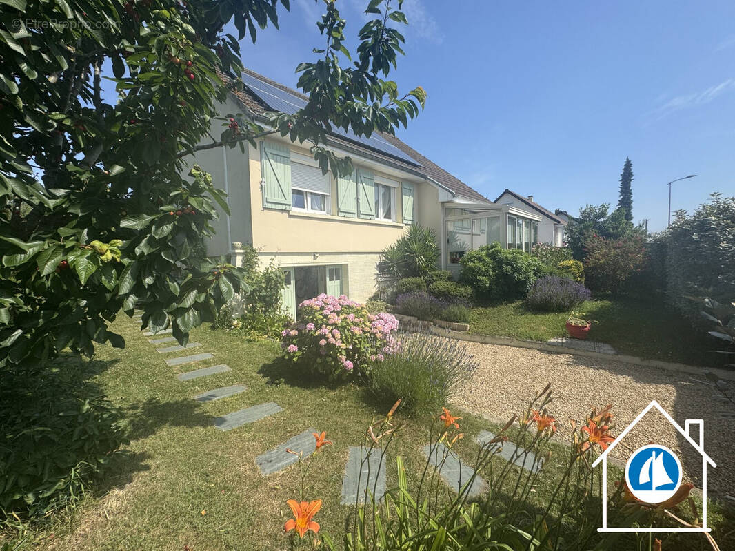 Maison à ARROMANCHES-LES-BAINS