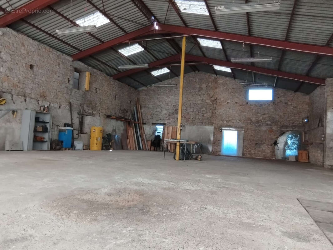 Maison à PUYGAILLARD-DE-QUERCY