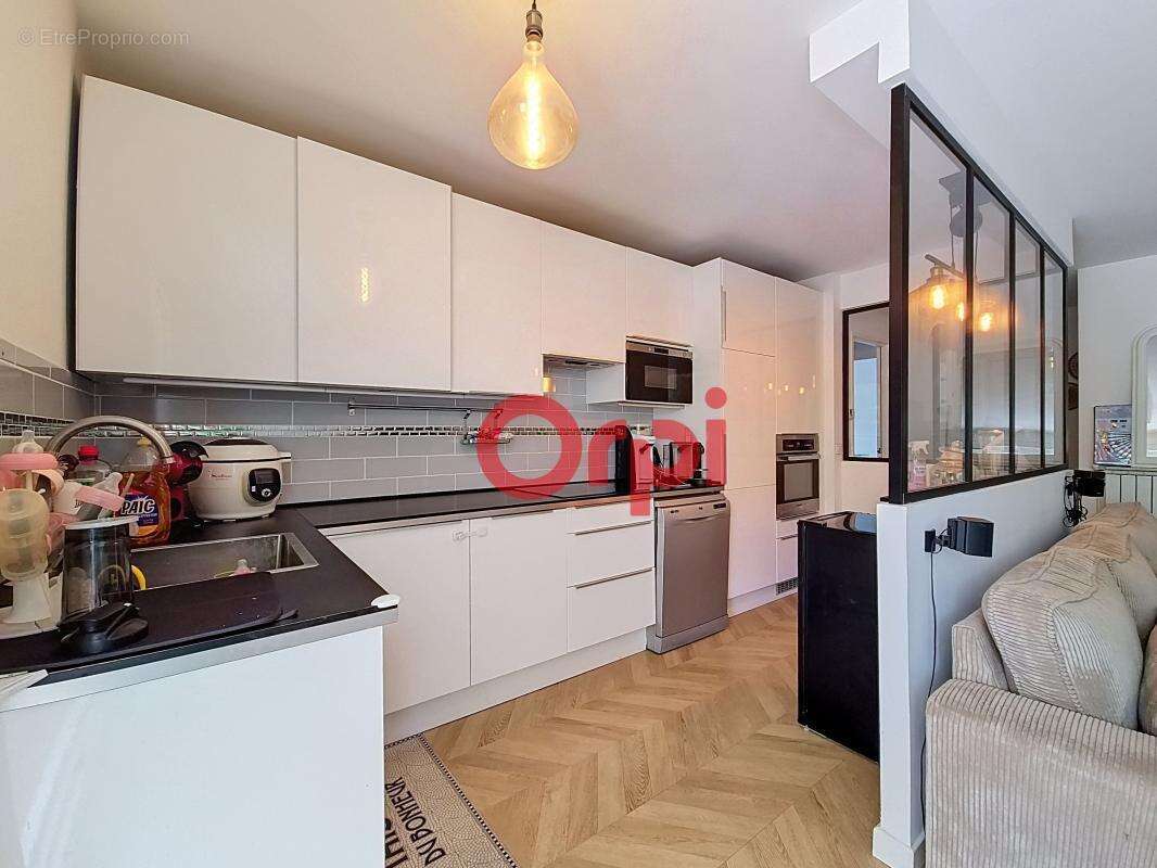 Appartement à vendre T5 avec cave et garage, ascenseur à la Seyne sur Mer, Tamaris/ Balaguier - photo 3