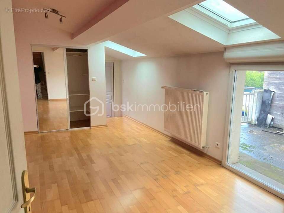 Maison à NEUVES-MAISONS