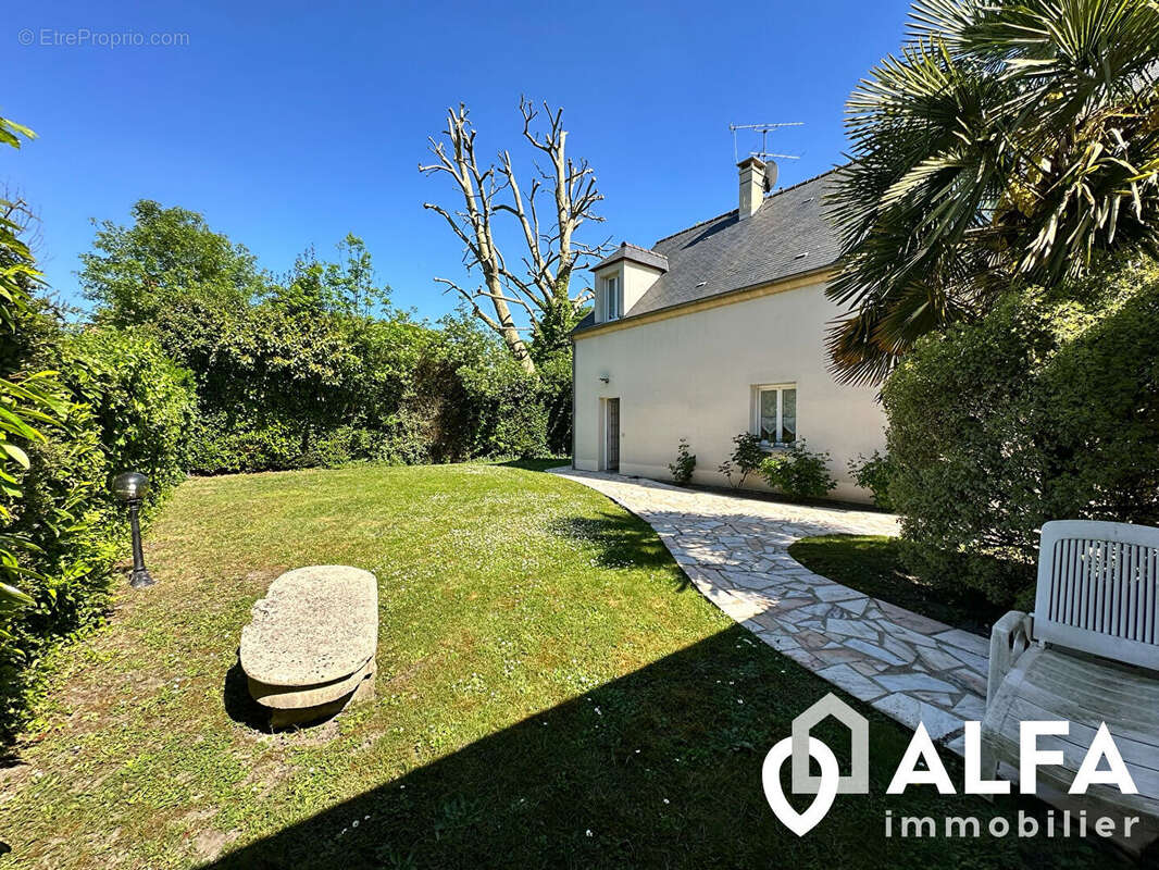 Maison à SAINT-GRATIEN