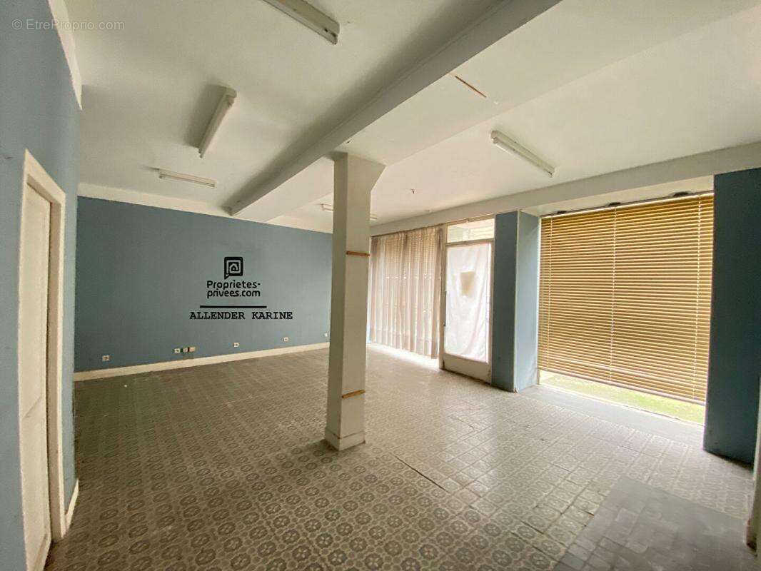 Maison à VILLENEUVE-L&#039;ARCHEVEQUE