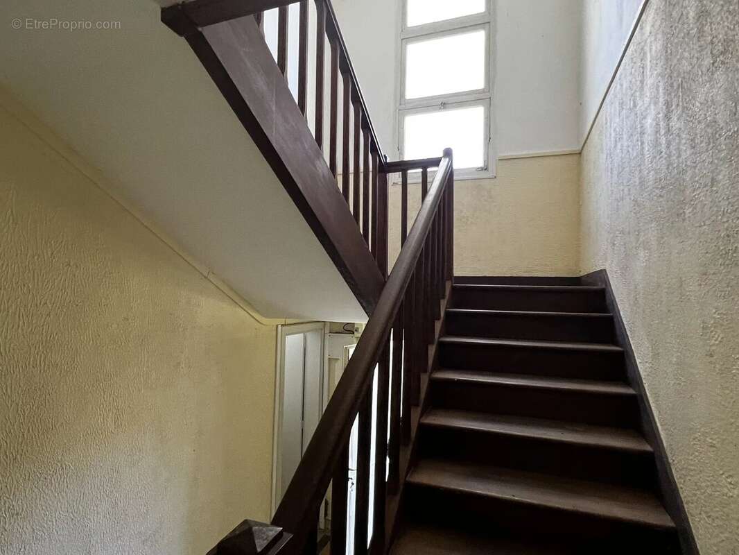 Commerce à MORTEMART