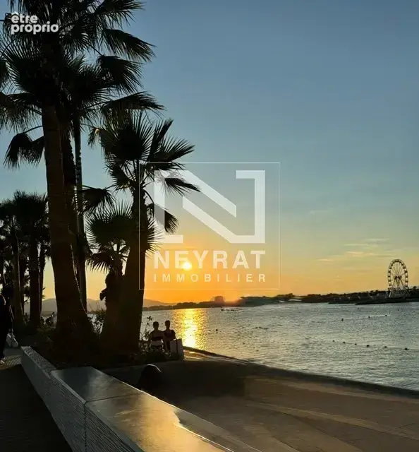 Commerce à SAINT-RAPHAEL